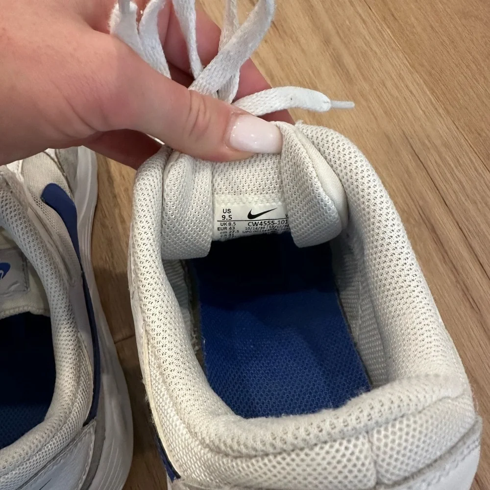 Nike White and Blue Men's Sneakers